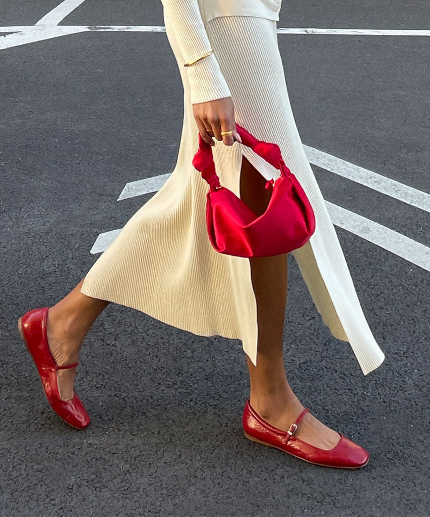 REYES BALLET FLATS RED CRINKLE PATENT - image 6